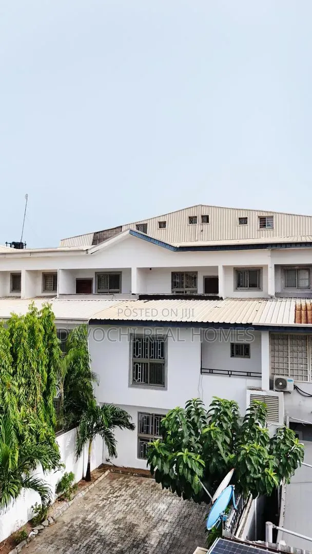 4bdrm Duplex in Lekki Phase 1 for sale