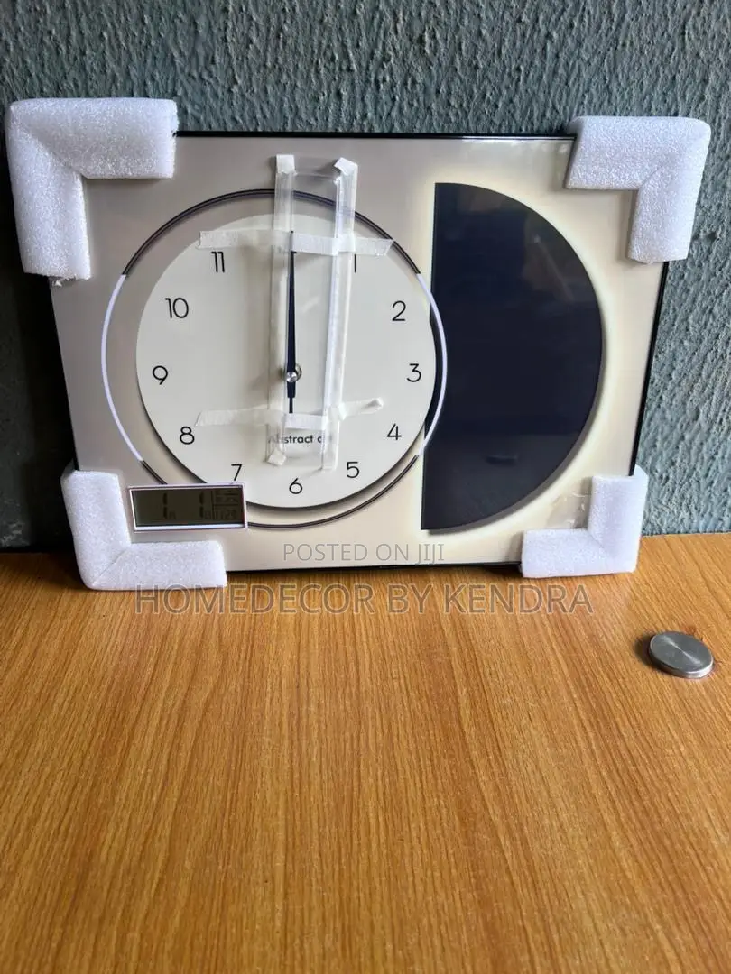 New Modern Luxury Frame Wall Clock