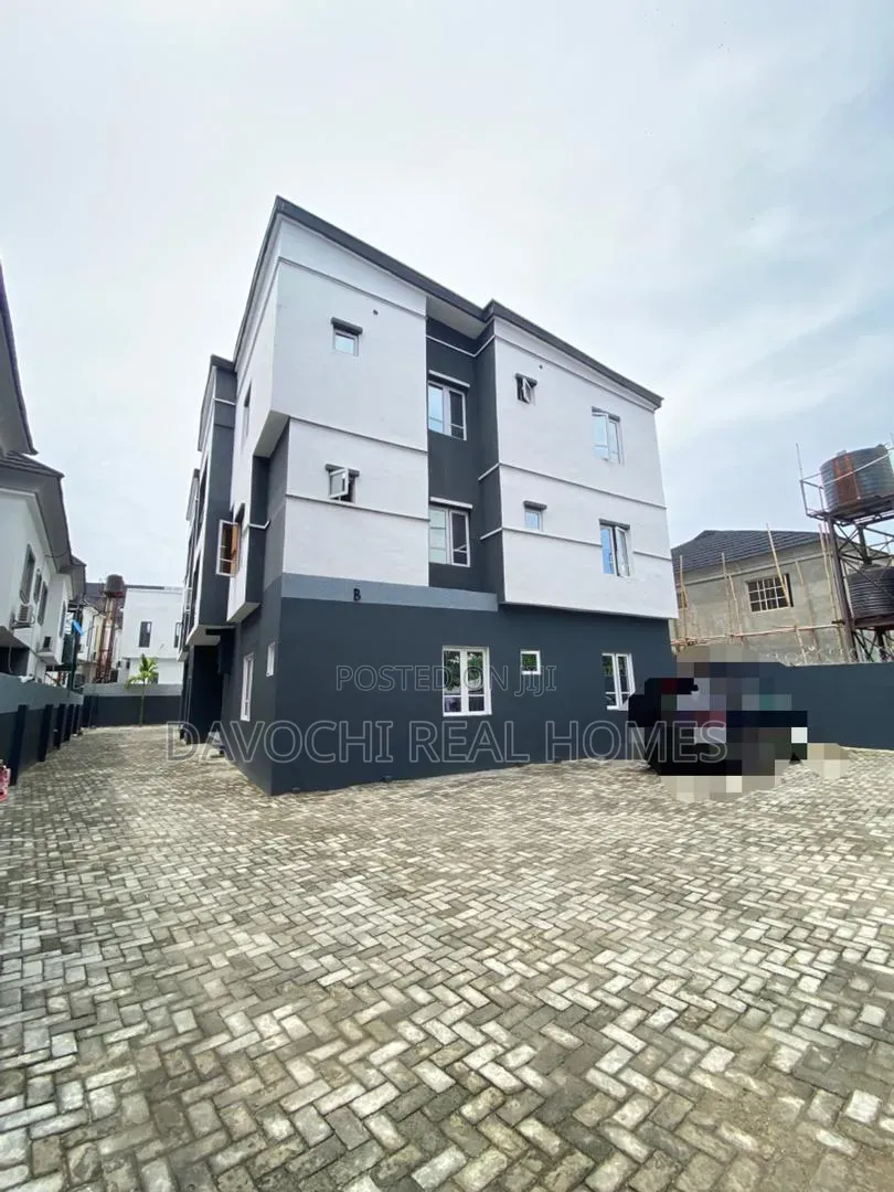 4bdrm Duplex in Sangotedo for sale