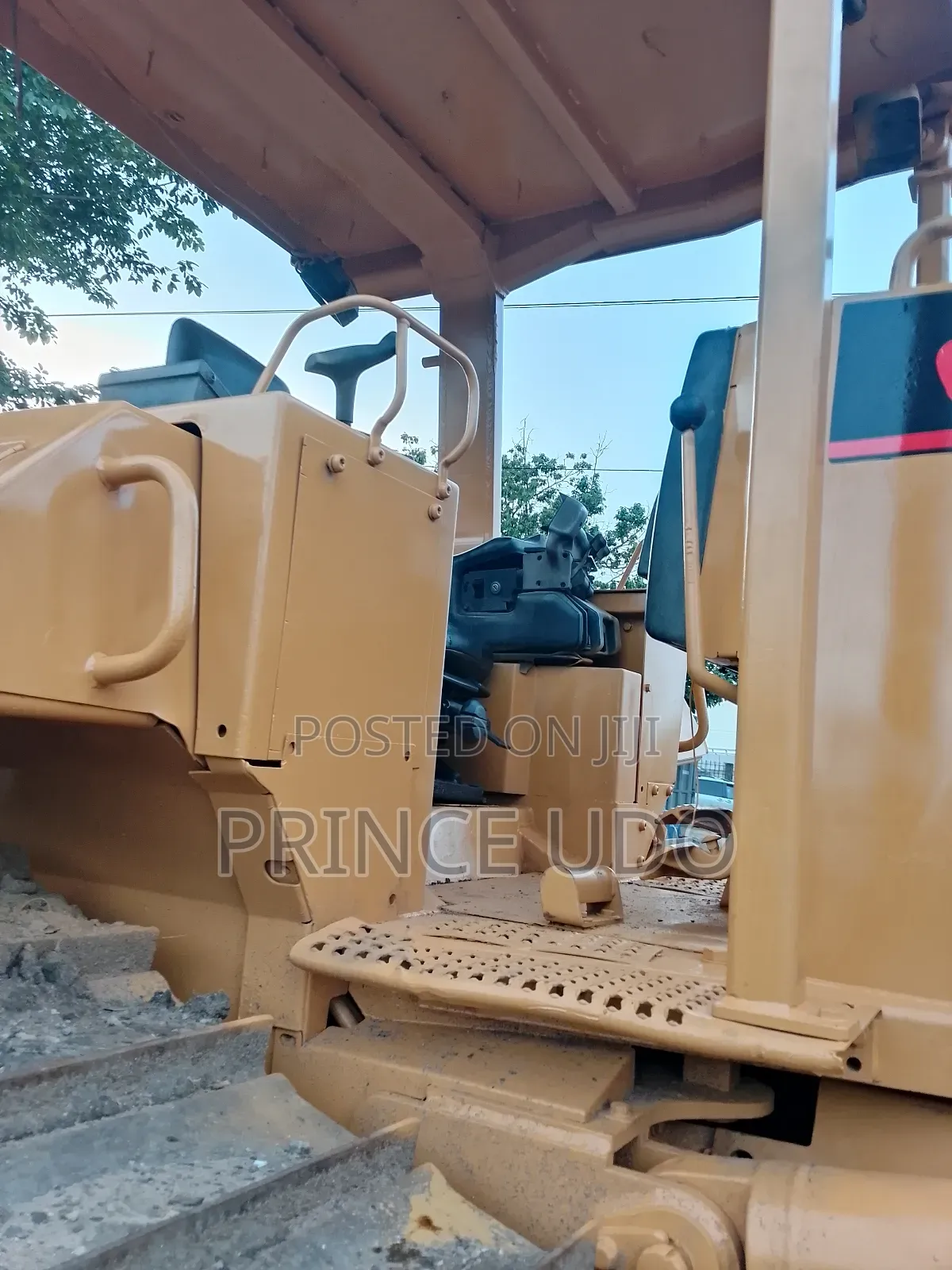 D6m Bulldozer for Sale