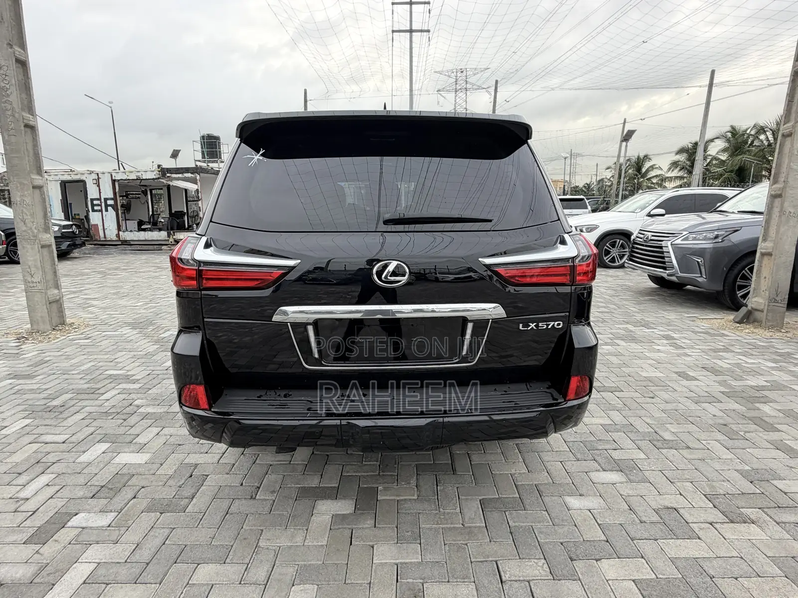 Lexus LX 570 AWD 2018 Black