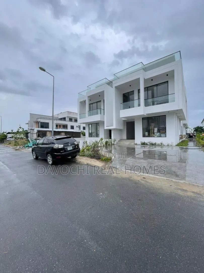 4bdrm Duplex in Abraham Adesanya for sale