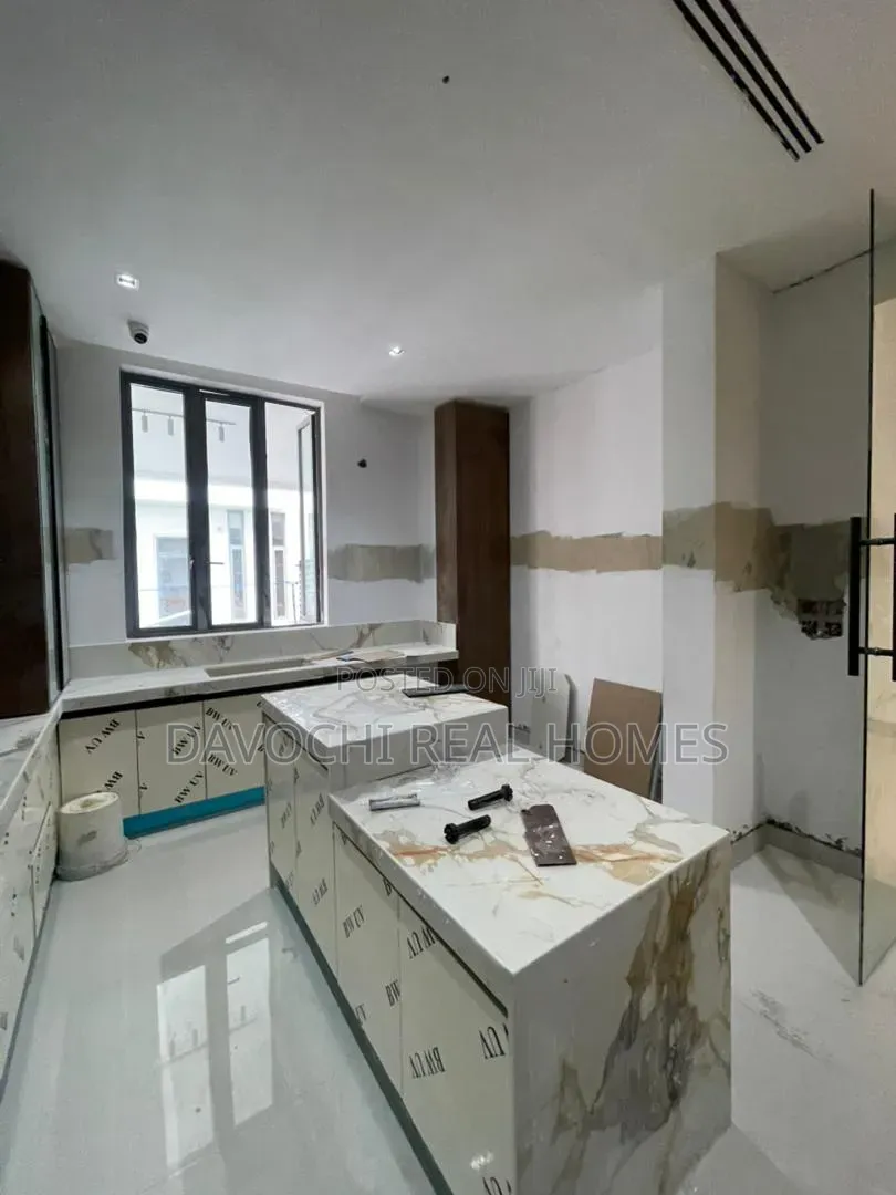 4bdrm Duplex in Abraham Adesanya for sale