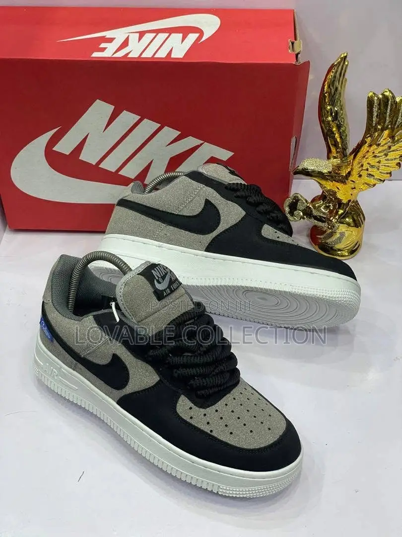 Nike Air Force 1 Low Sneakers