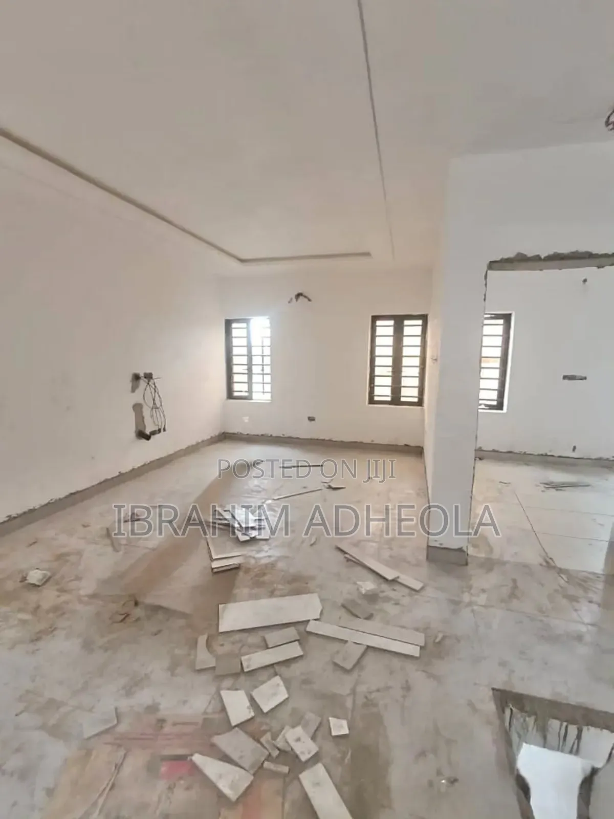4bdrm Duplex in Ilupeju Estate for sale
