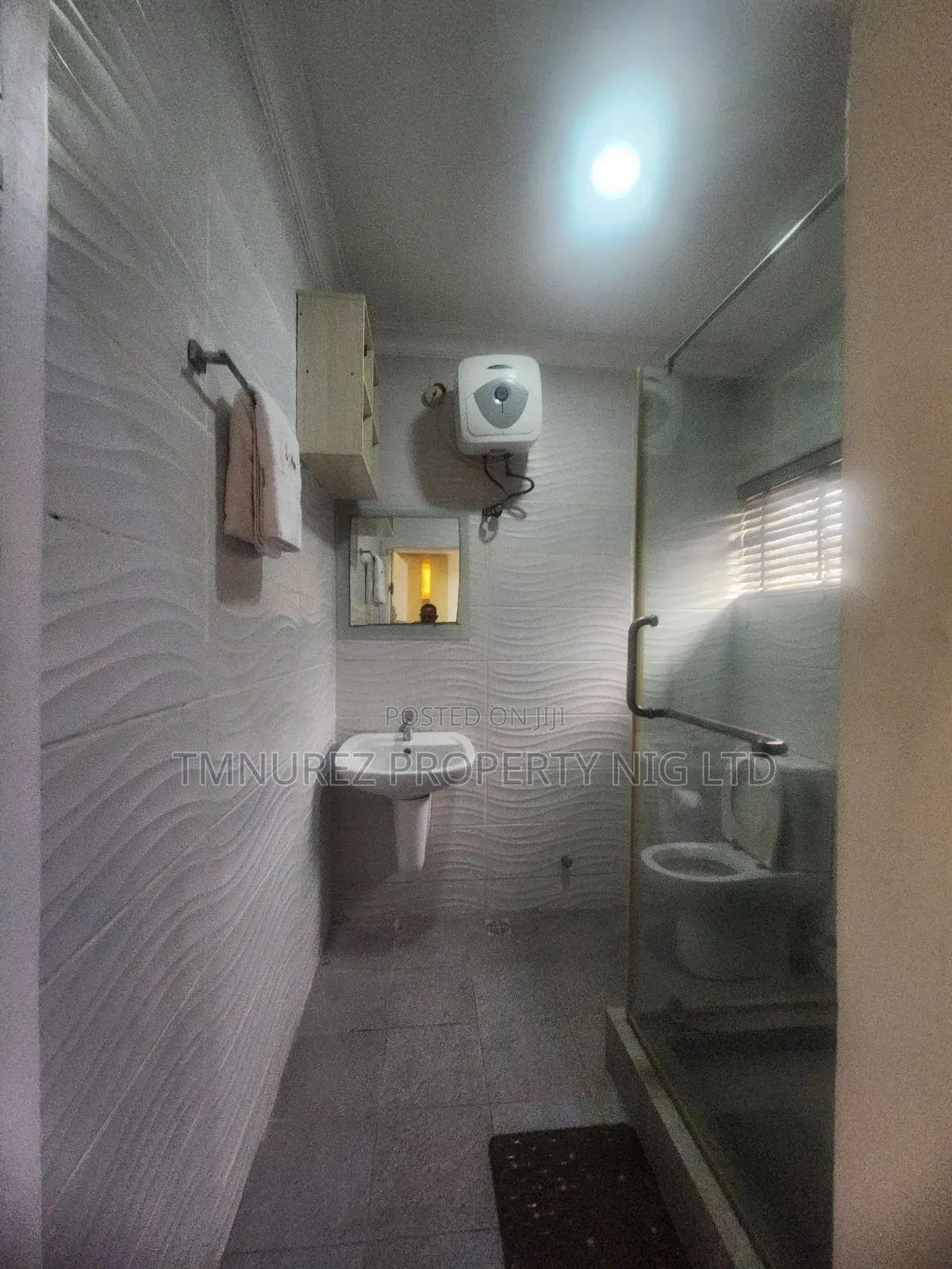 Furnished 2bdrm Duplex in Lekki Phase 1 for rent