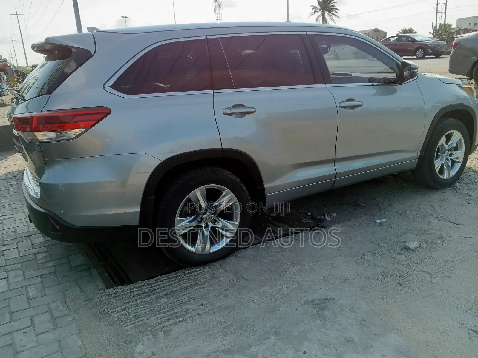 Toyota Highlander Limited Platinum 4x2 V6 (3.5L 6cyl 8A) 2018 Silver