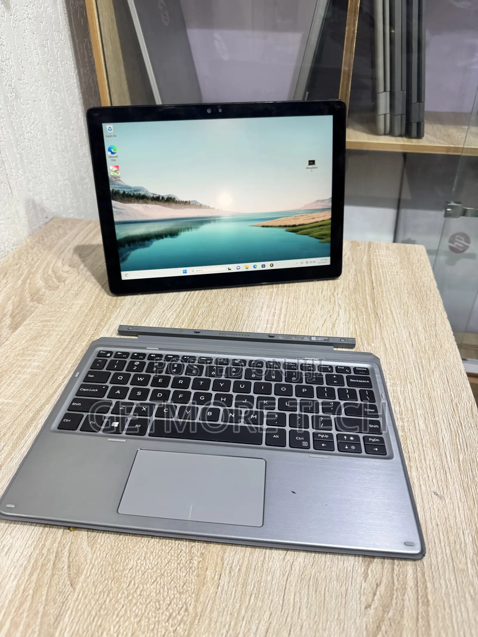 Laptop Dell Latitude 7200 2-in-1 16GB Intel Core i7 SSD 512GB