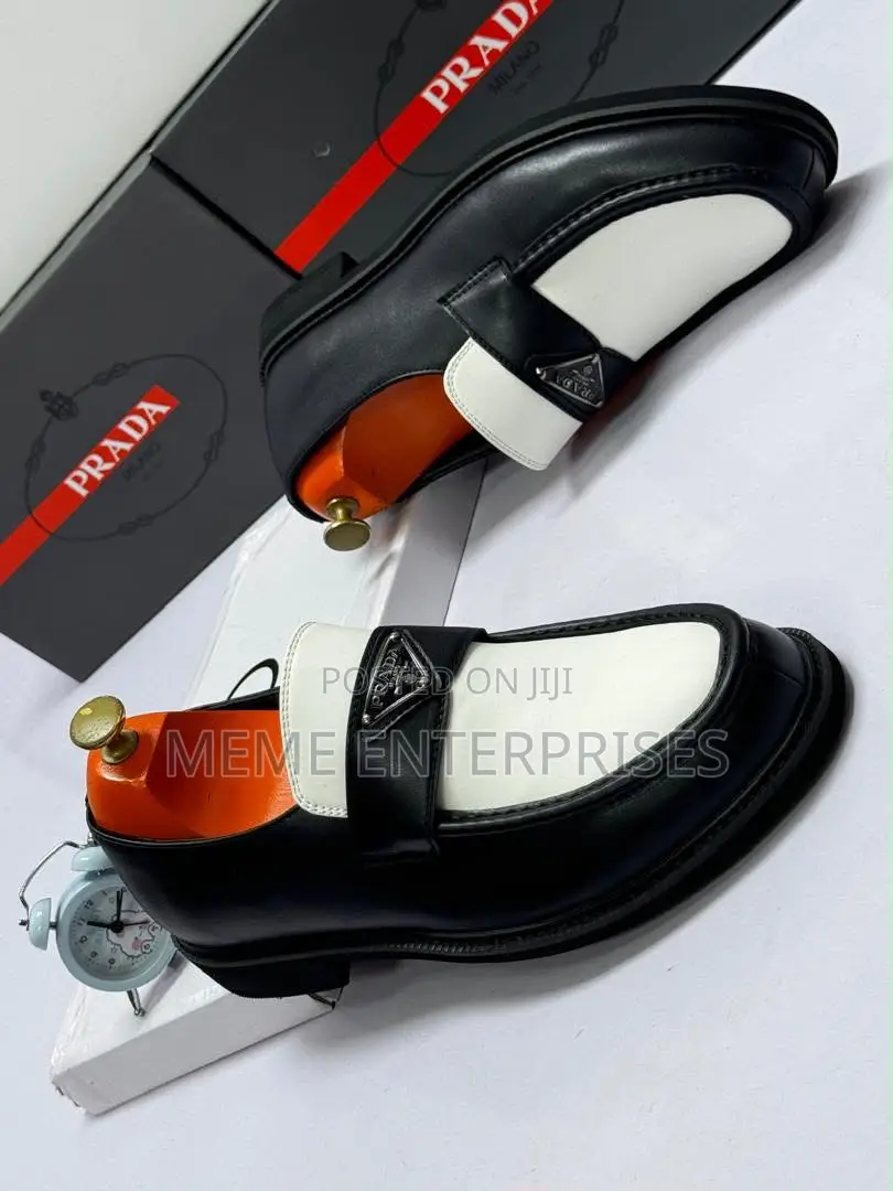 Flat-Prada—