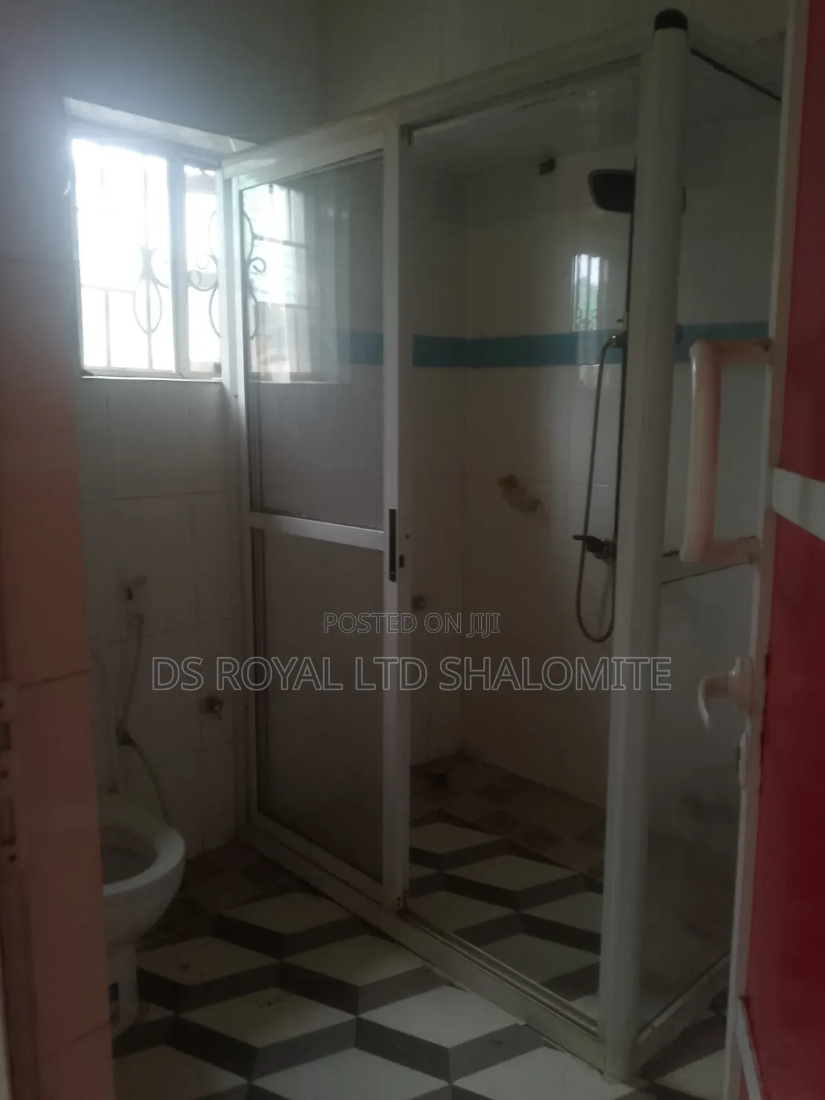 8bdrm Duplex in Benin City for rent