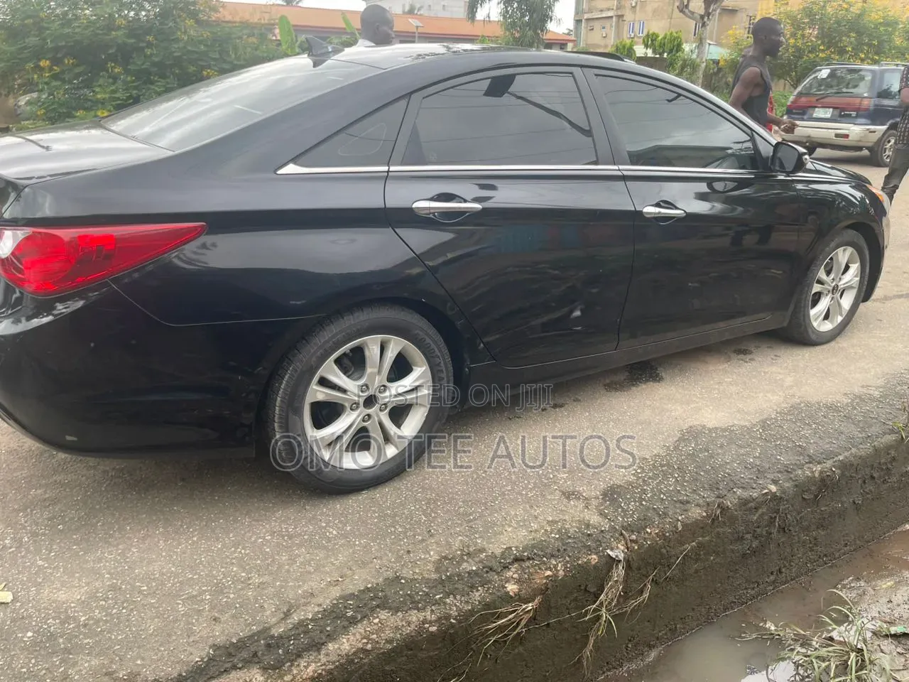 Hyundai Sonata Limited 2.0T Sedan (2.0L 4cyl 6A) 2012 Black