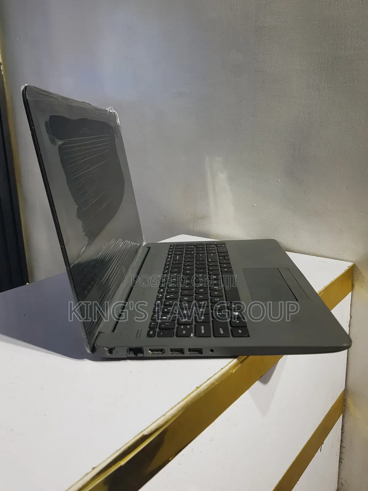 Laptop HP 255 G8 8GB AMD Ryzen 5 SSD 128GB