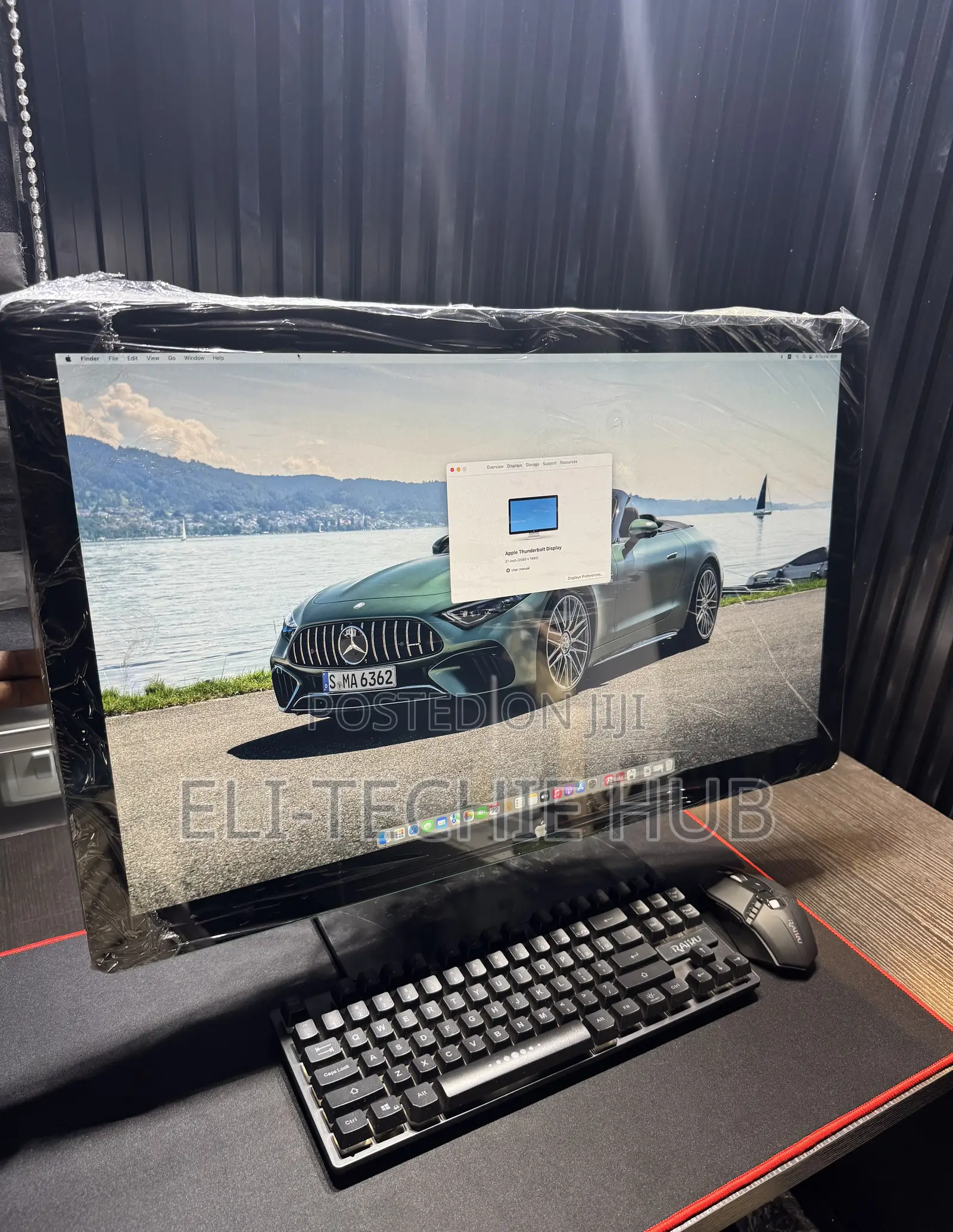 Apple 27” Thunderbolt QHD 2560 X 1440p Monitor