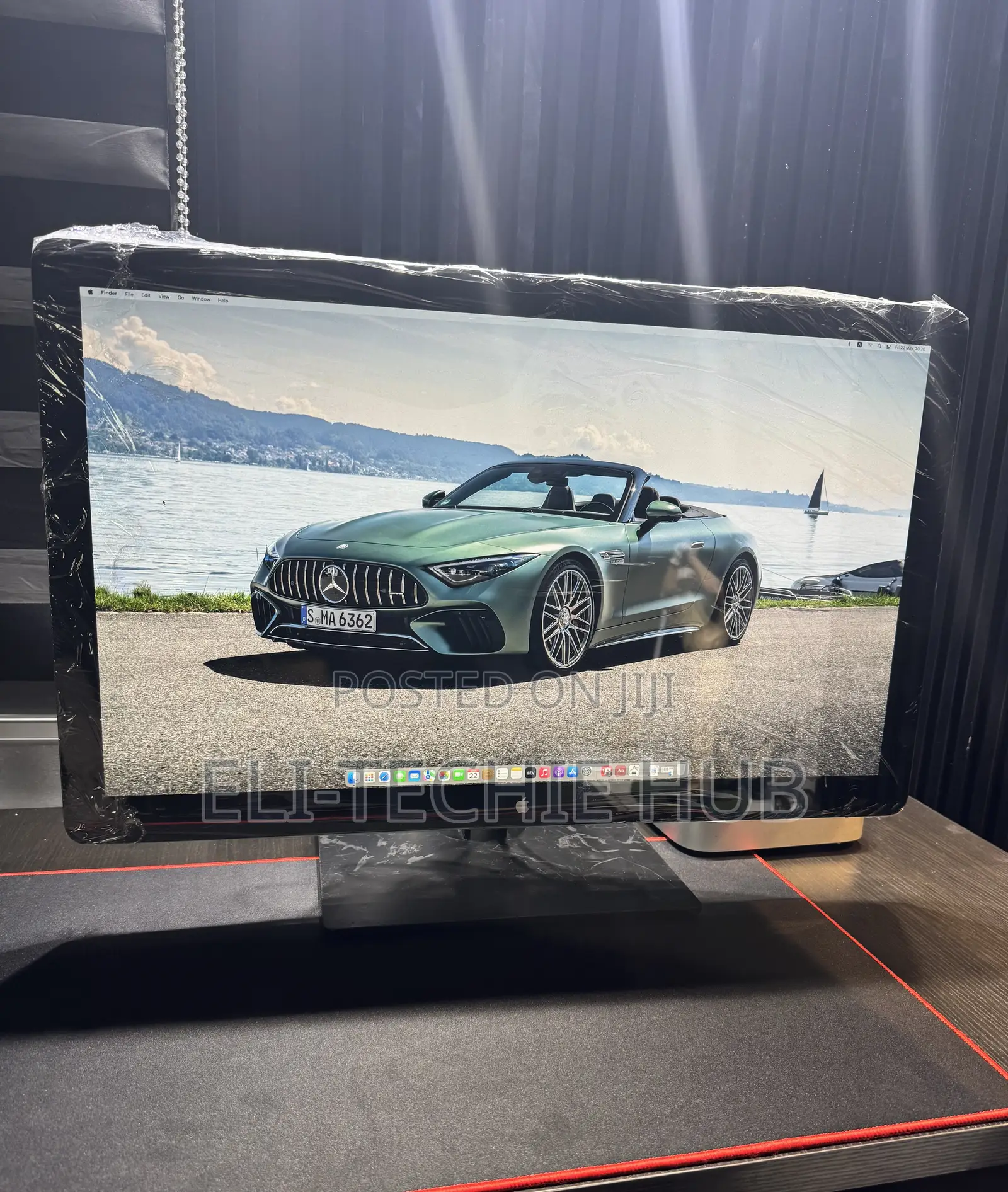 Apple 27” Thunderbolt QHD 2560 X 1440p Monitor