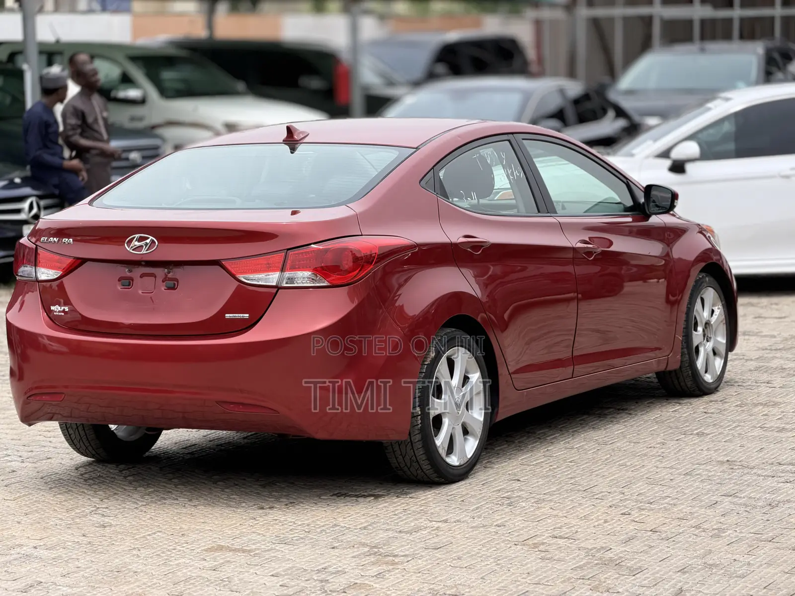 Hyundai Elantra Limited 2012 Burgundy