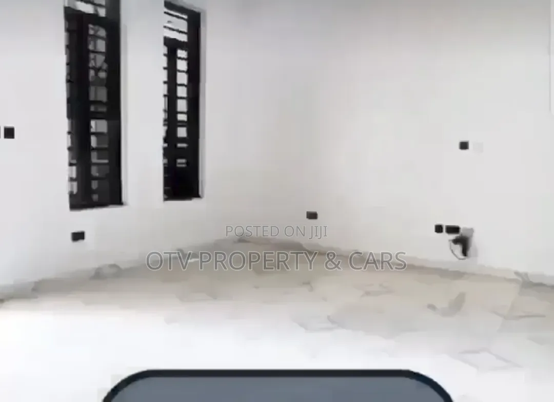 4bdrm Duplex in Sangotedo for sale