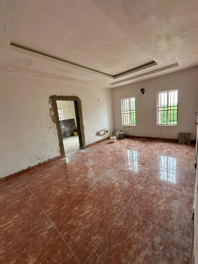 Newly Built 1 Bedroom Apartment With 2toilet