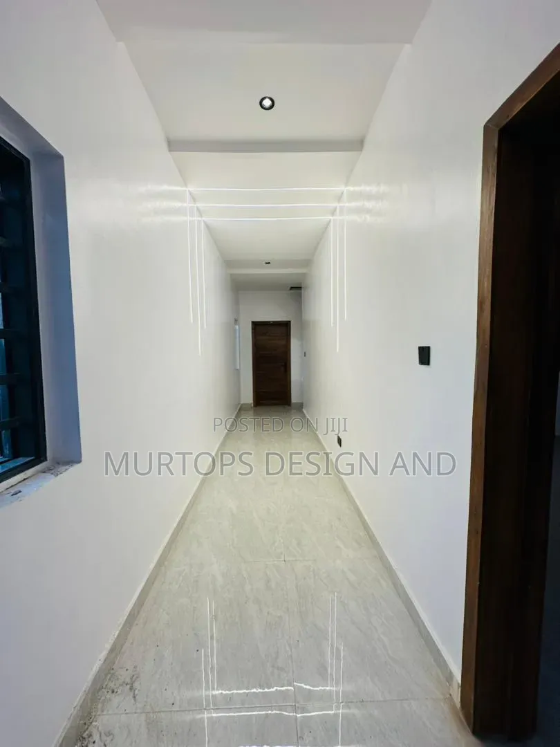 5bdrm Duplex in GRA Phase 1 for sale