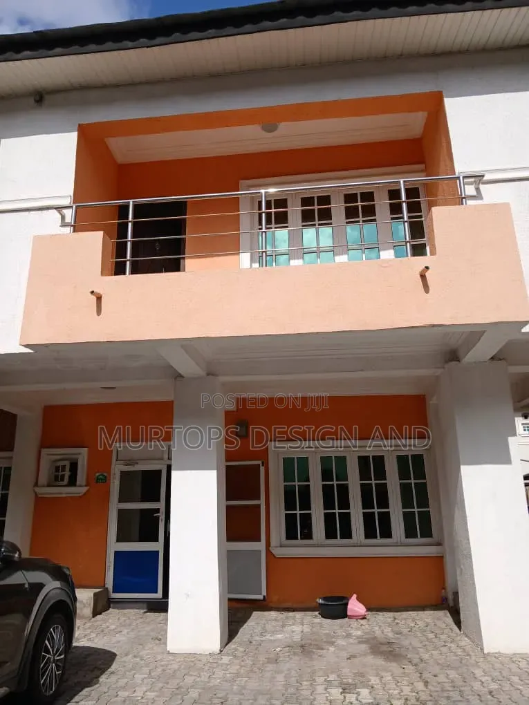4bdrm Townhouse / Terrace in Paradise, Chevron for rent