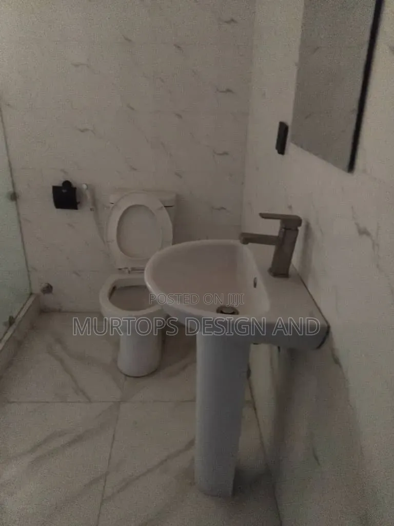 3bdrm Townhouse / Terrace in Ologolo for rent