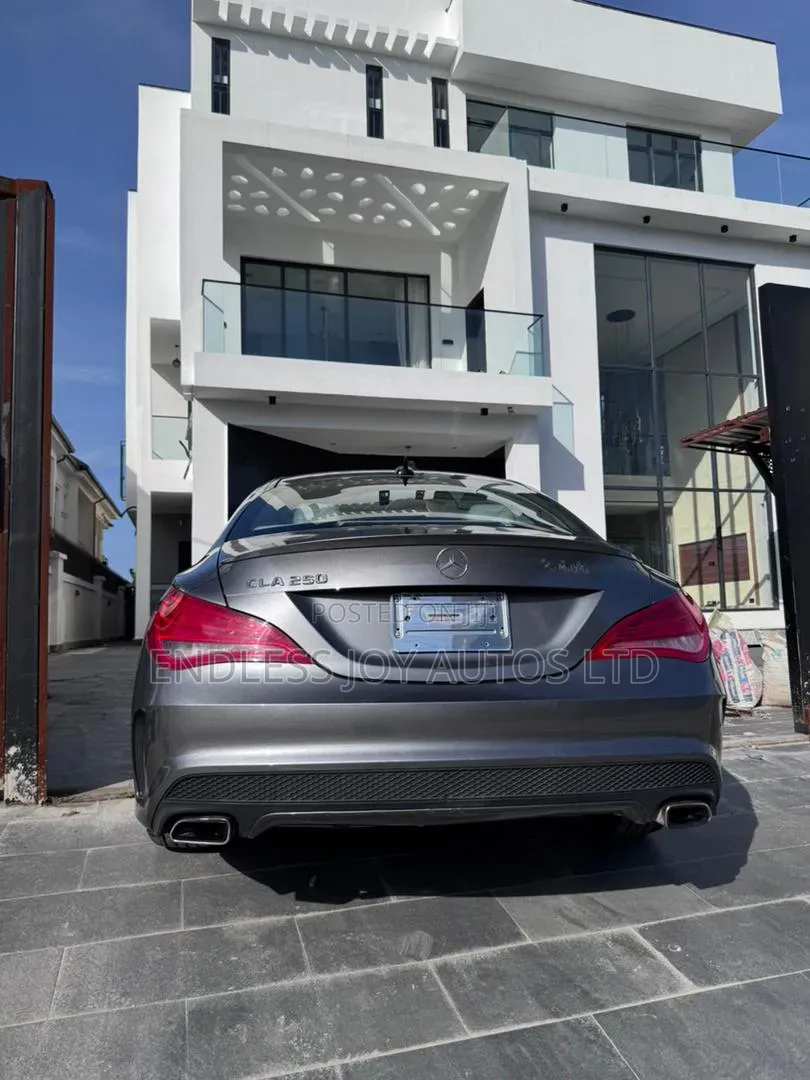 Mercedes-Benz CLA-Class CLA 250 4MATIC Sedan 2016 Beige