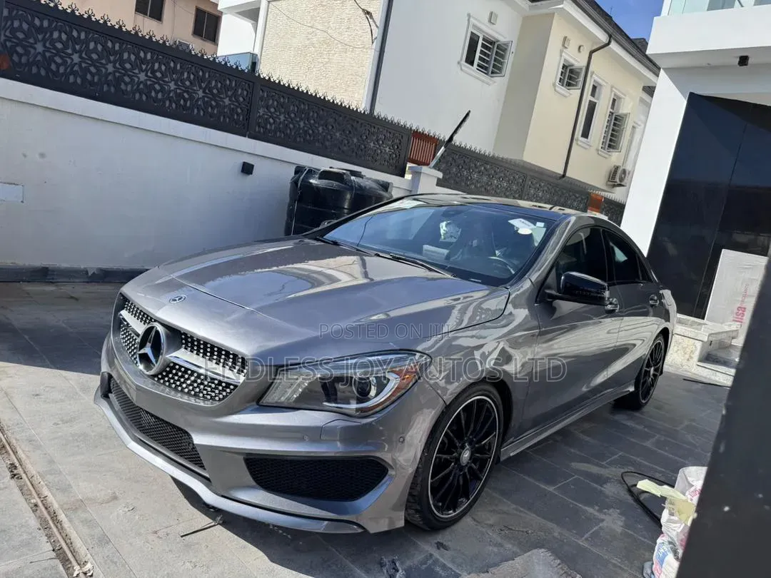 Mercedes-Benz CLA-Class CLA 250 4MATIC Sedan 2016 Beige