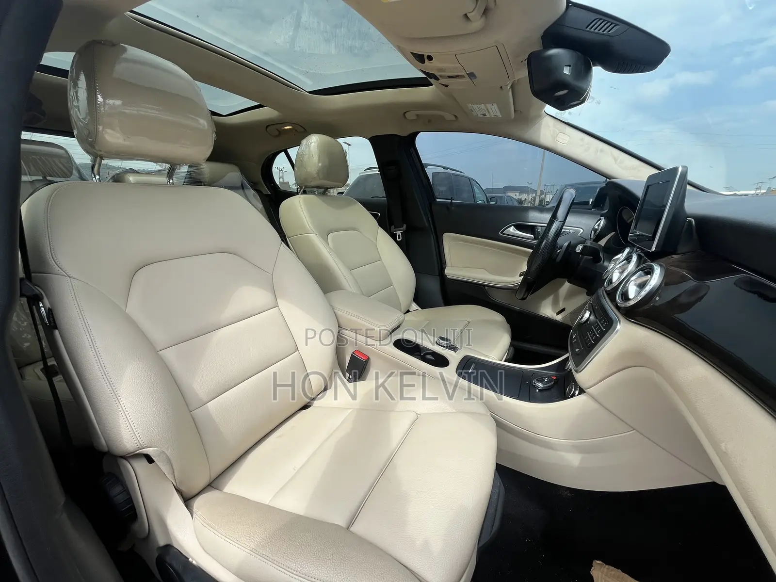 Mercedes-Benz GLA 250 2016 Black
