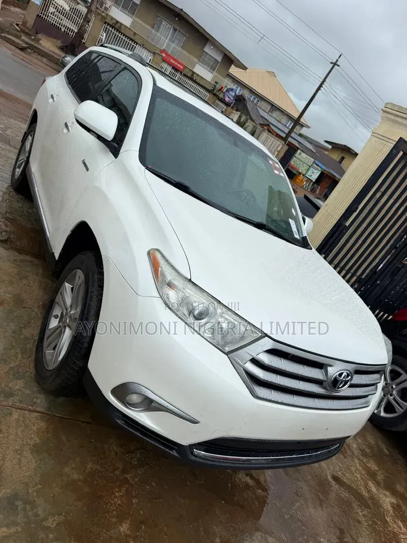 Toyota Highlander 2013 White