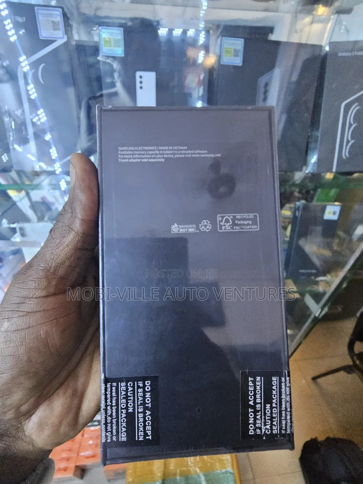 New Samsung Galaxy S22 5G 128 GB Black