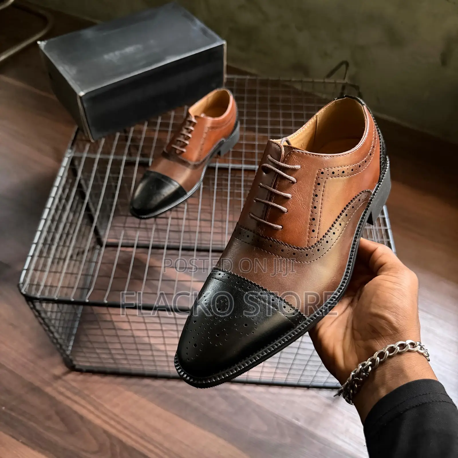 Original Tri-Toned Oxford Leather Brogue Shoes