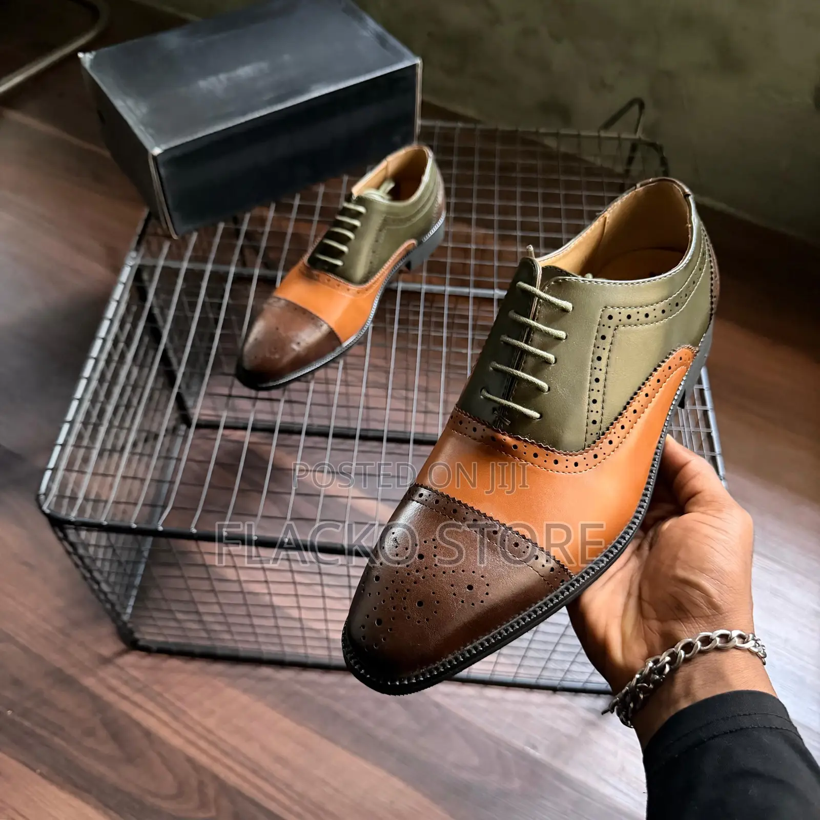Original Tri-Toned Oxford Leather Brogue Shoes