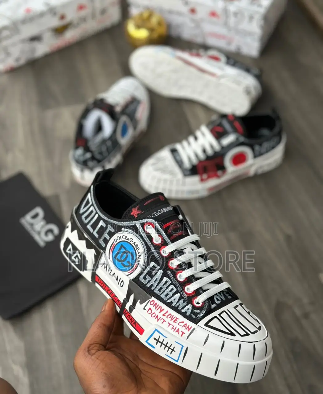 Original Dolce Gabbana Signature Luxury Sneakers