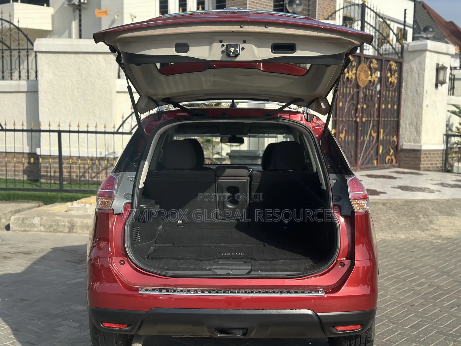 Nissan Rogue SV AWD 2016 Red