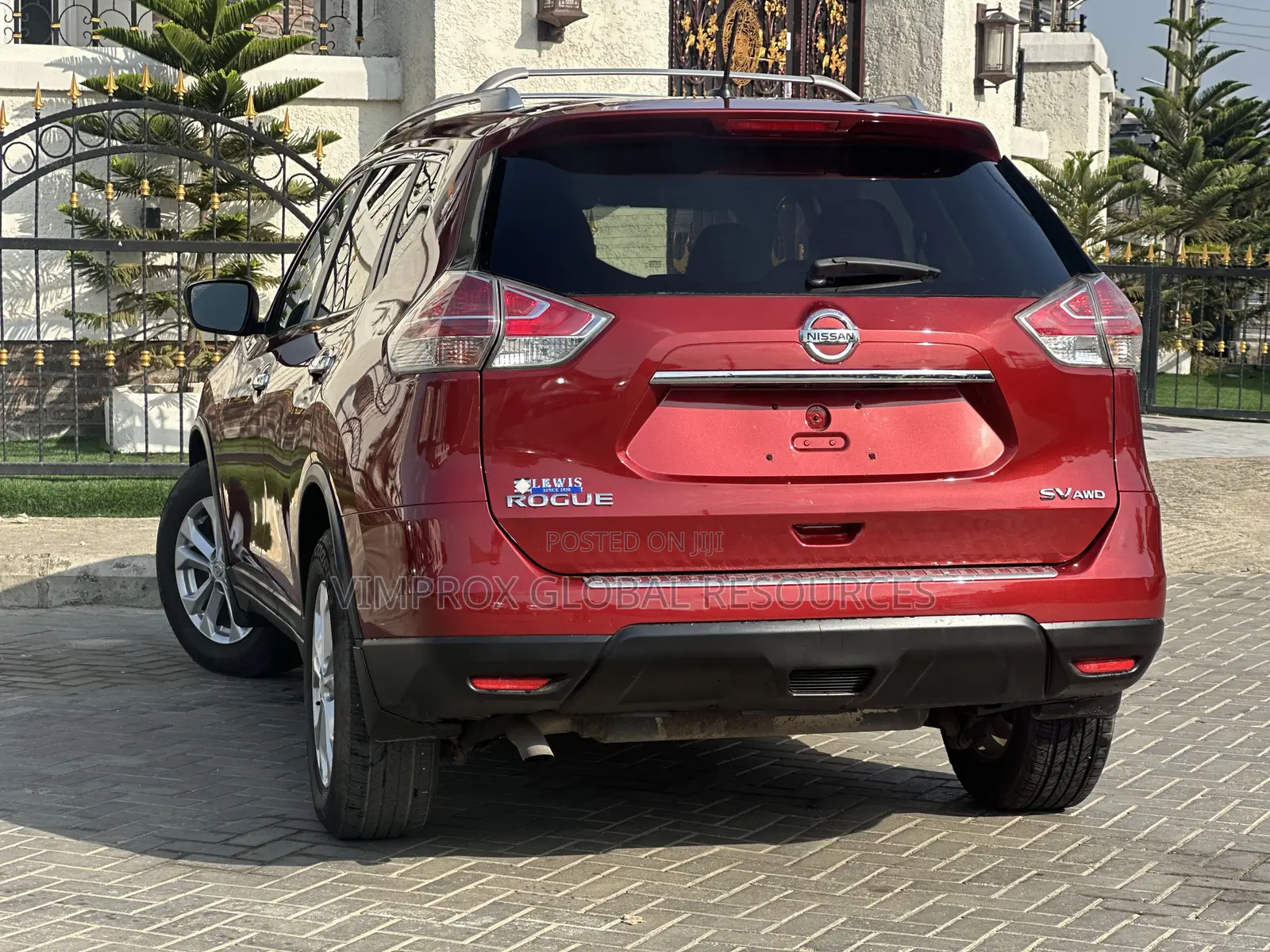 Nissan Rogue SV AWD 2016 Red