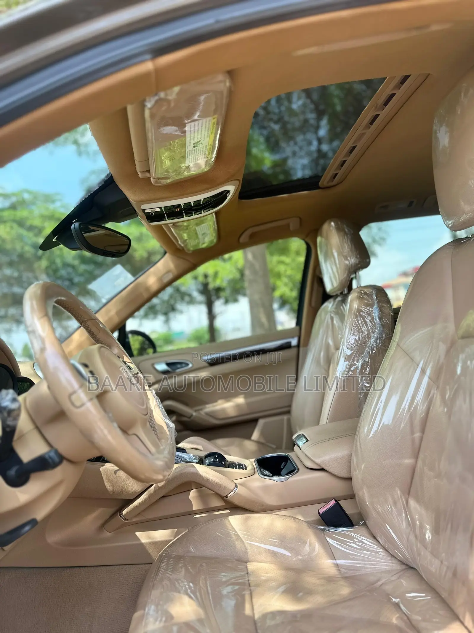 Porsche Cayenne 2013 Brown