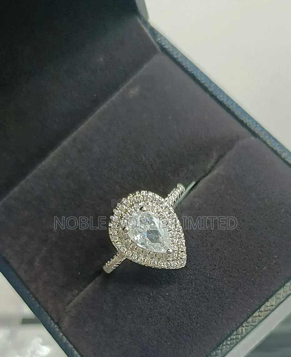 Exquisite Silver Proposal/Engagement Rings