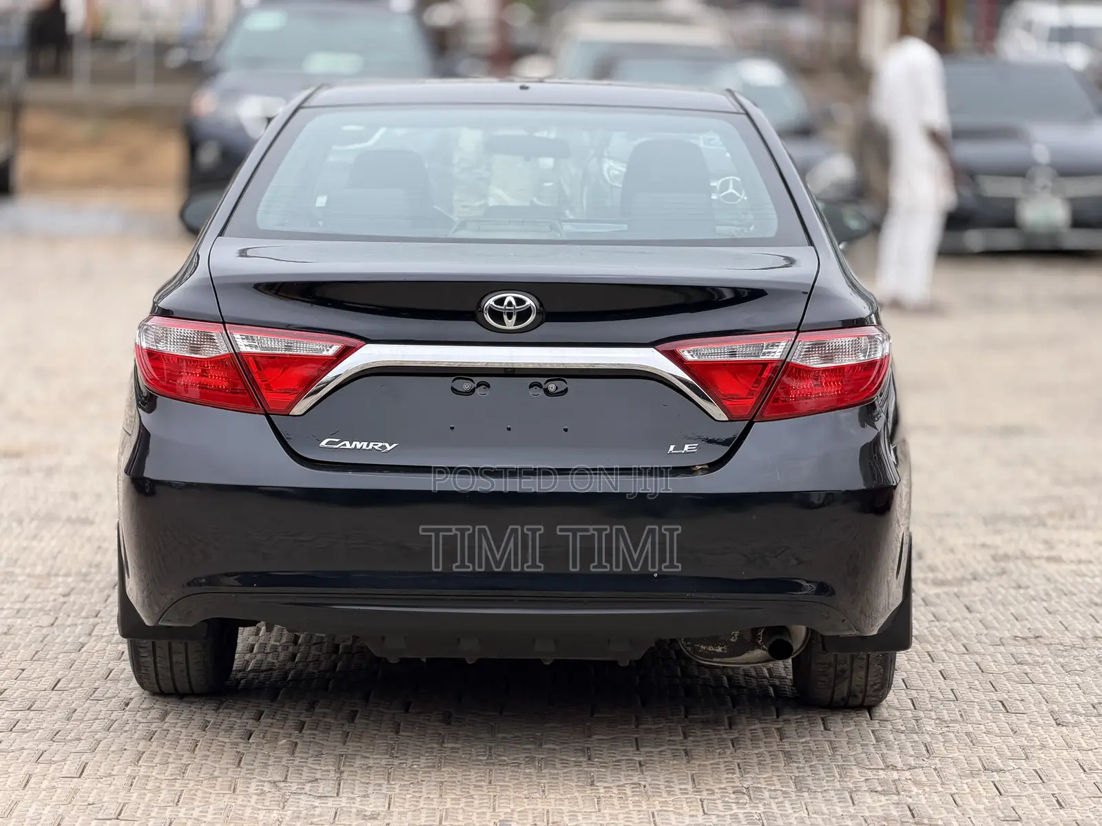 Toyota Camry LE 4dr Sedan (2.5L 4cyl 6A) 2015 Black