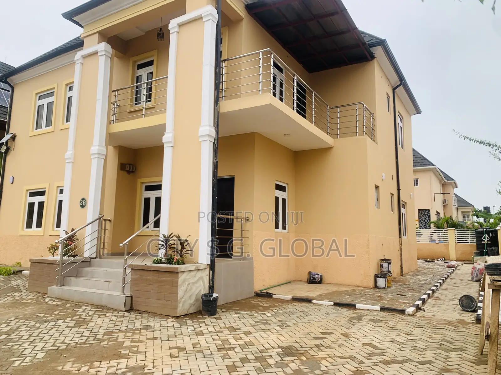 4 Bedroom Fully Detached Stand Alone Inside Estate Tared Road