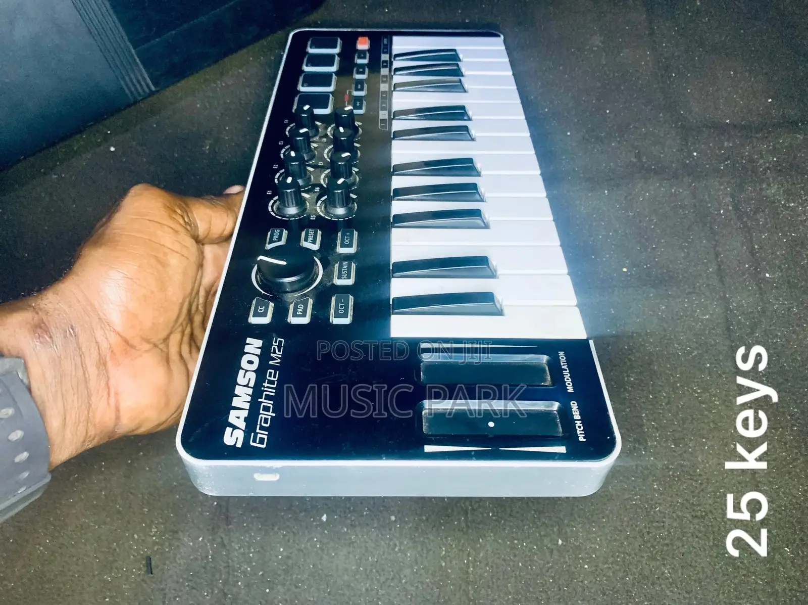 Samson Graphite M25 Midi Controller | Lagos | Uk-Used, Tested 100%