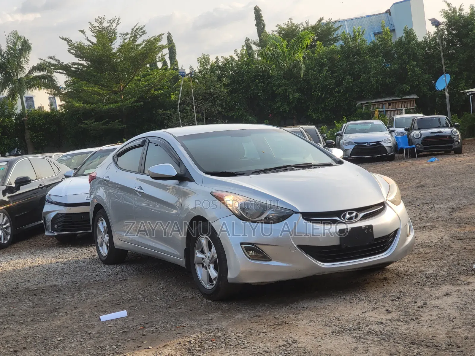 Hyundai Elantra 2011 Silver