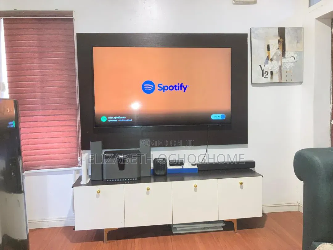 Furnished 1bdrm Apartment in Lekki Phase 1 for rent