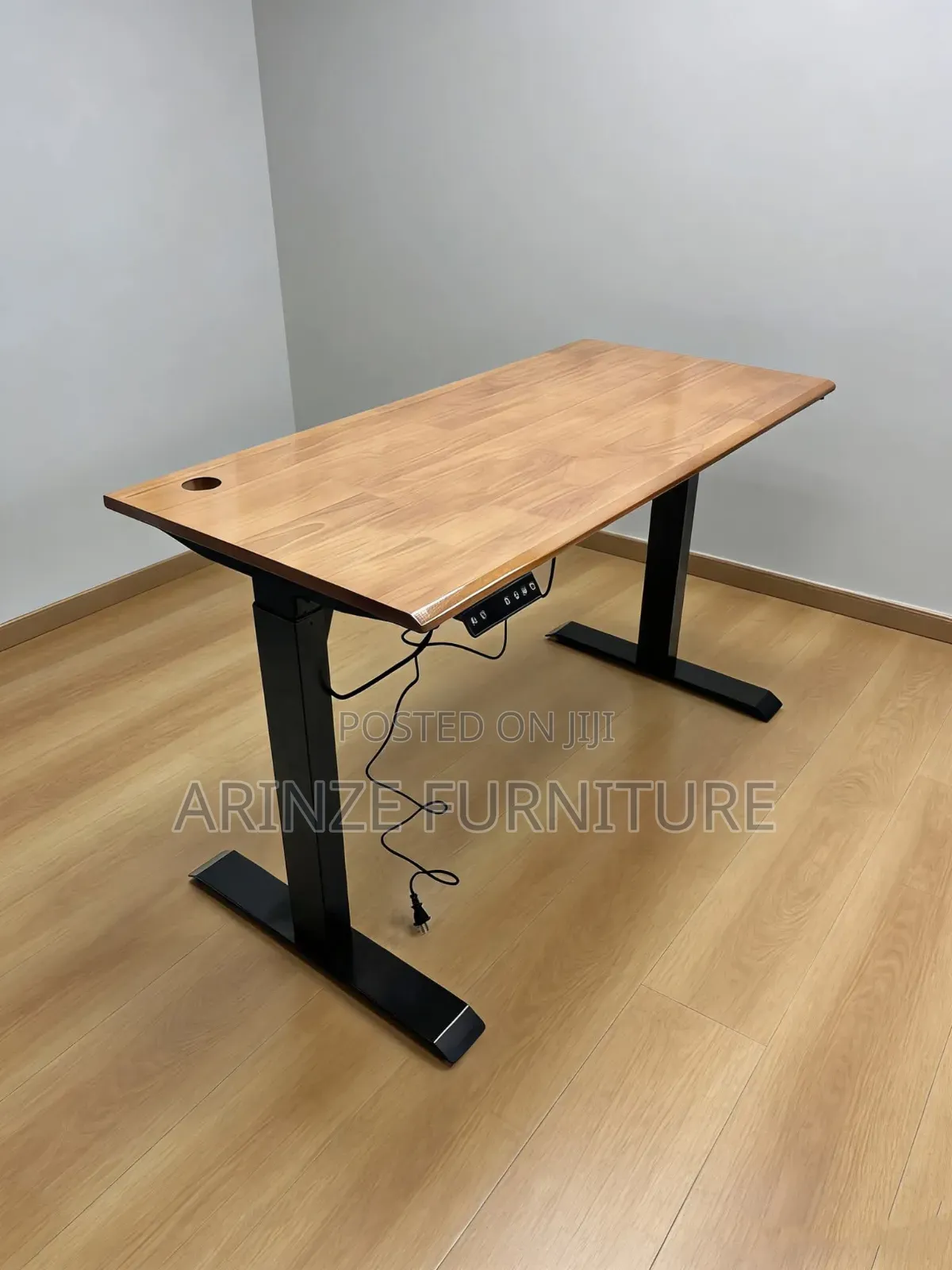 Quality Adjustable Table