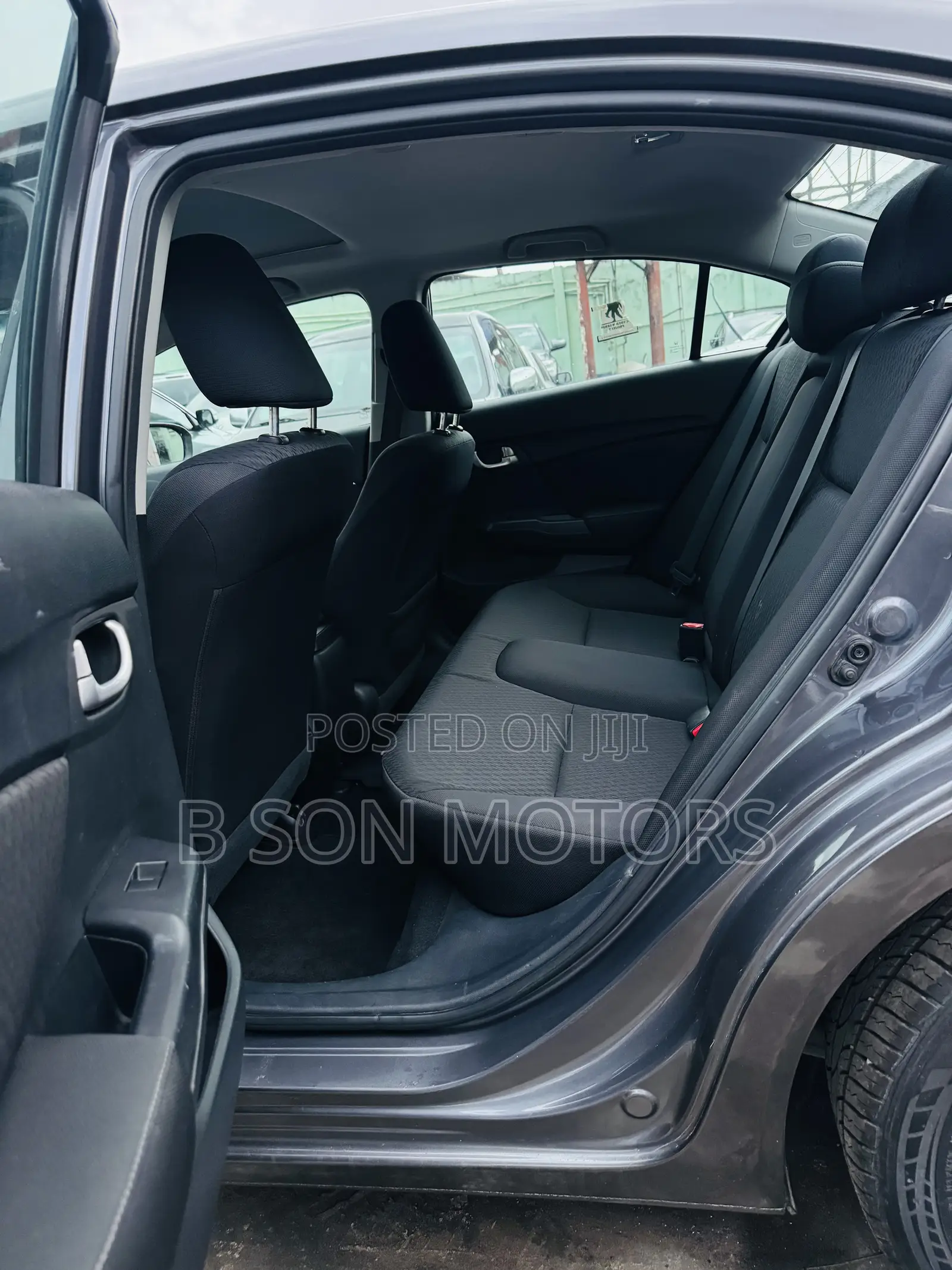Honda Civic EX 4dr Sedan (1.8L 4cyl CVT) 2015 Gray