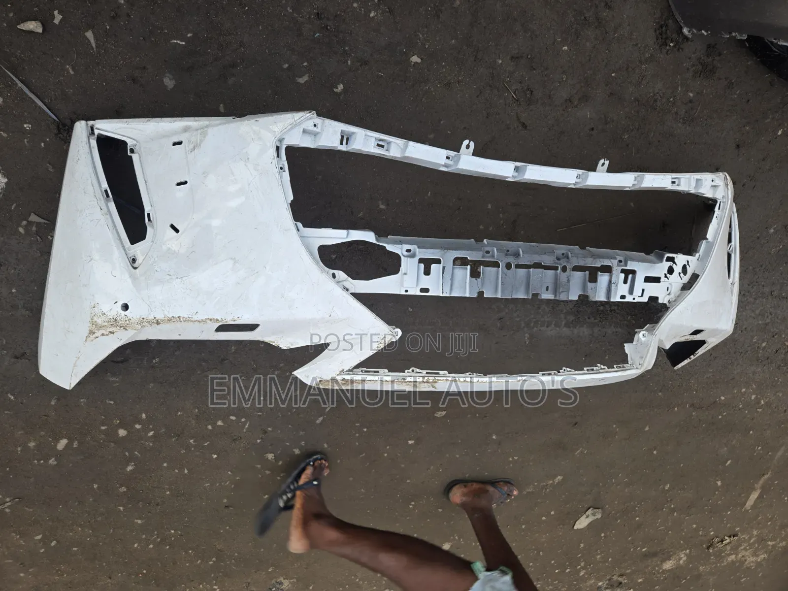 Is300 2020 Empty Bumper