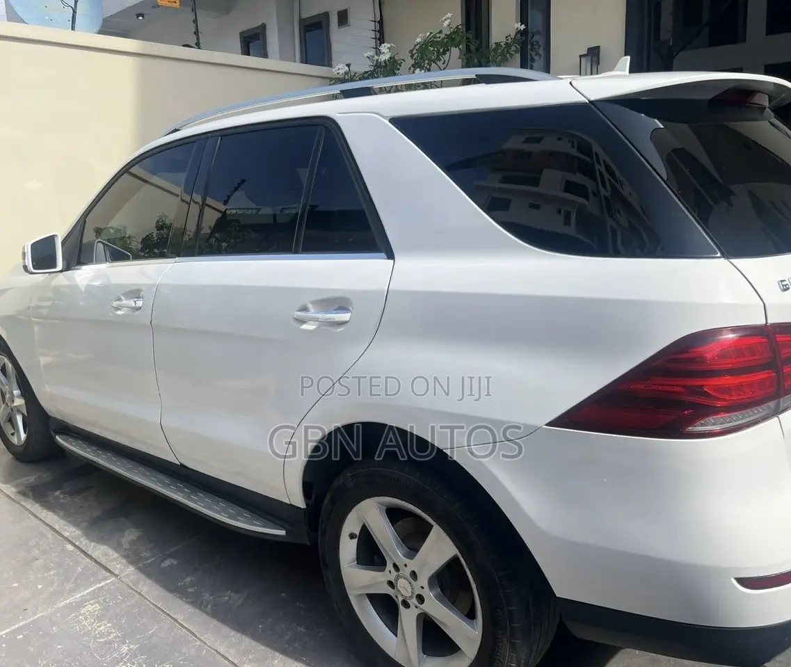 Mercedes-Benz GLE-Class GLE 350 2017 White
