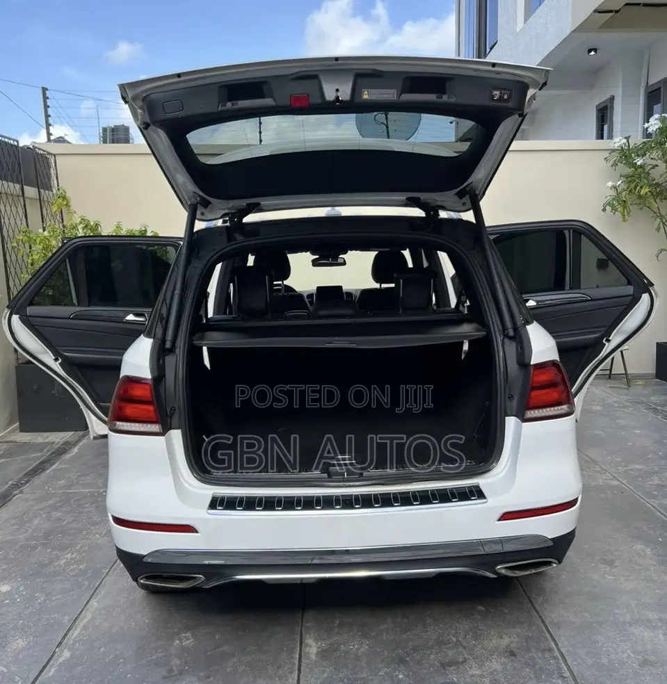 Mercedes-Benz GLE-Class GLE 350 2017 White