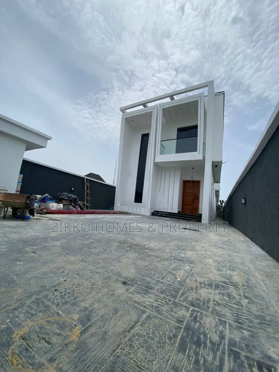 5bdrm Duplex in Ajah, Abraham Adesanya Estate for sale