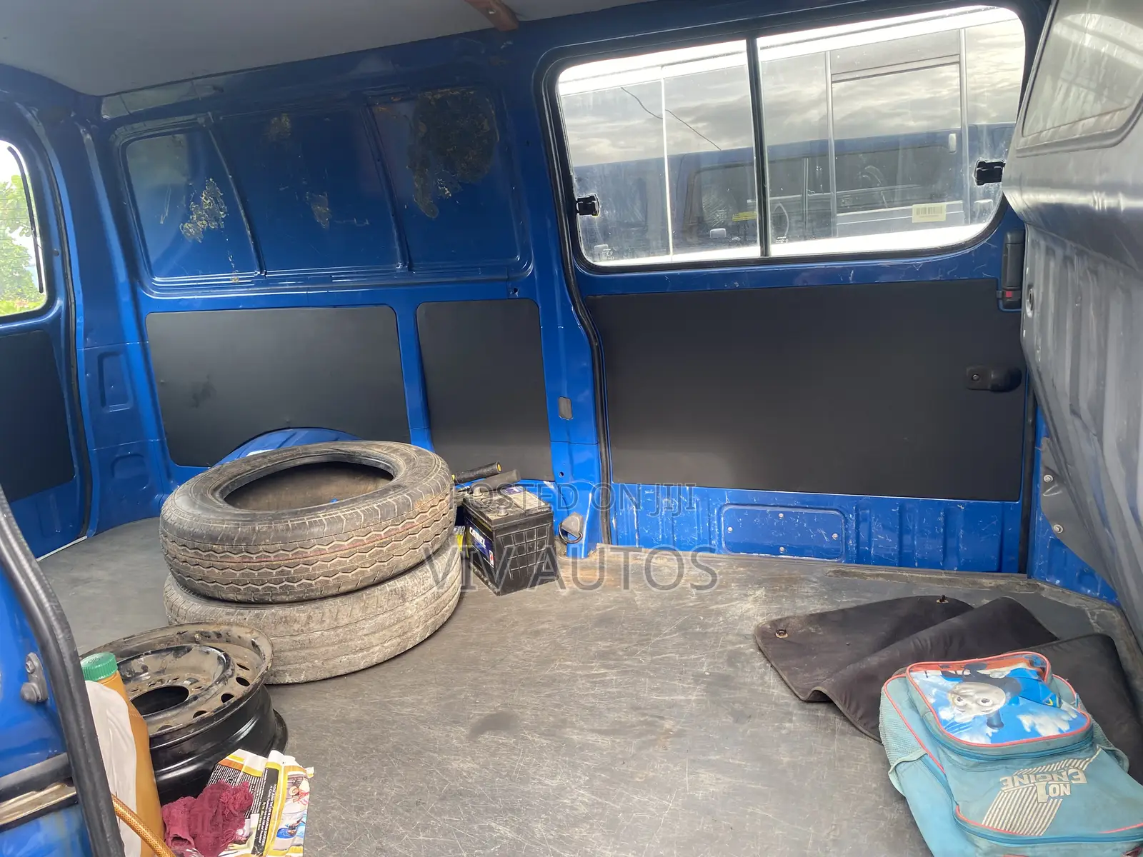 Toyota HiAce 2007 Blue