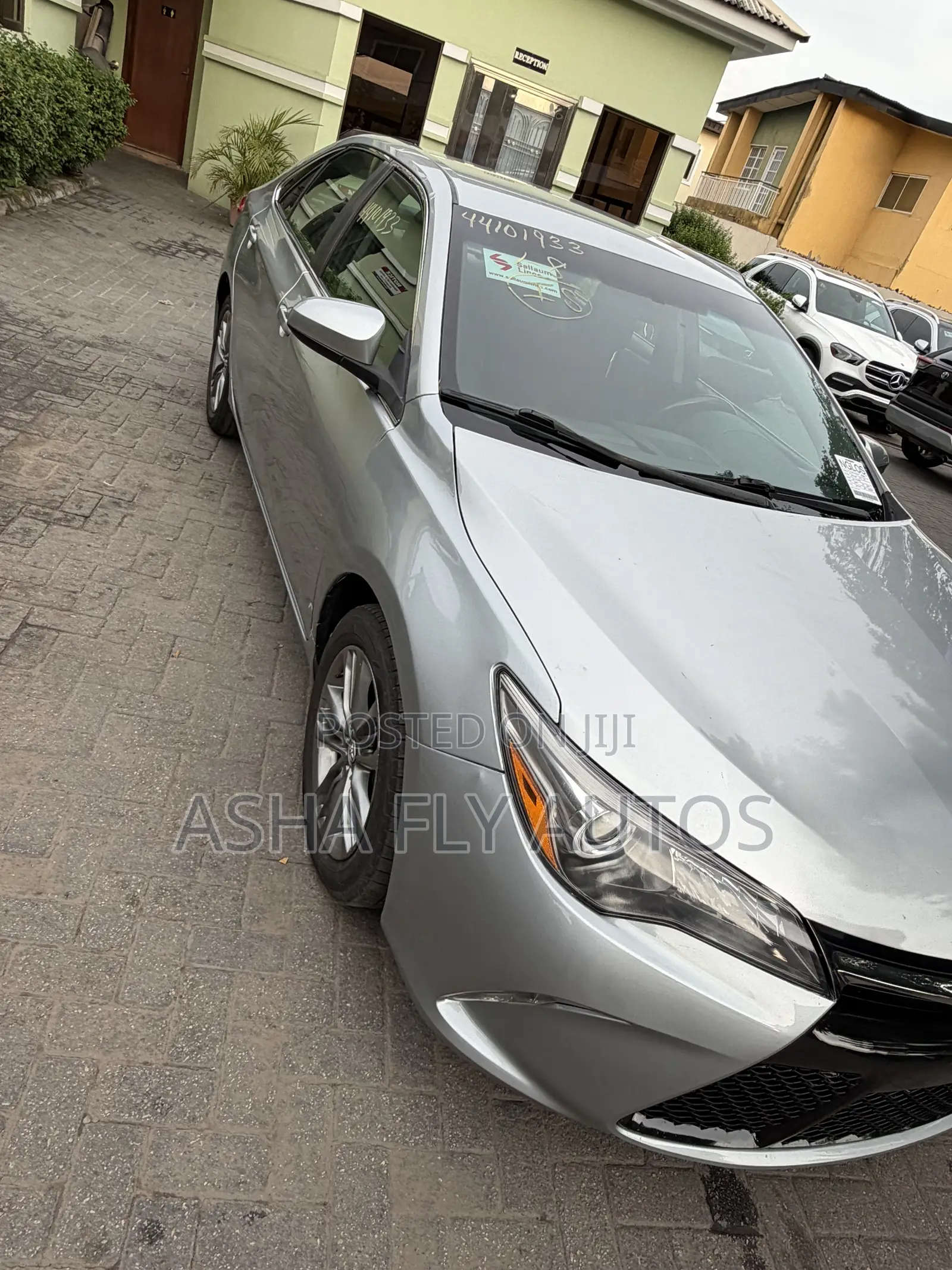 Toyota Camry SE 4dr Sedan (2.5L 4cyl 6A) 2017 Silver