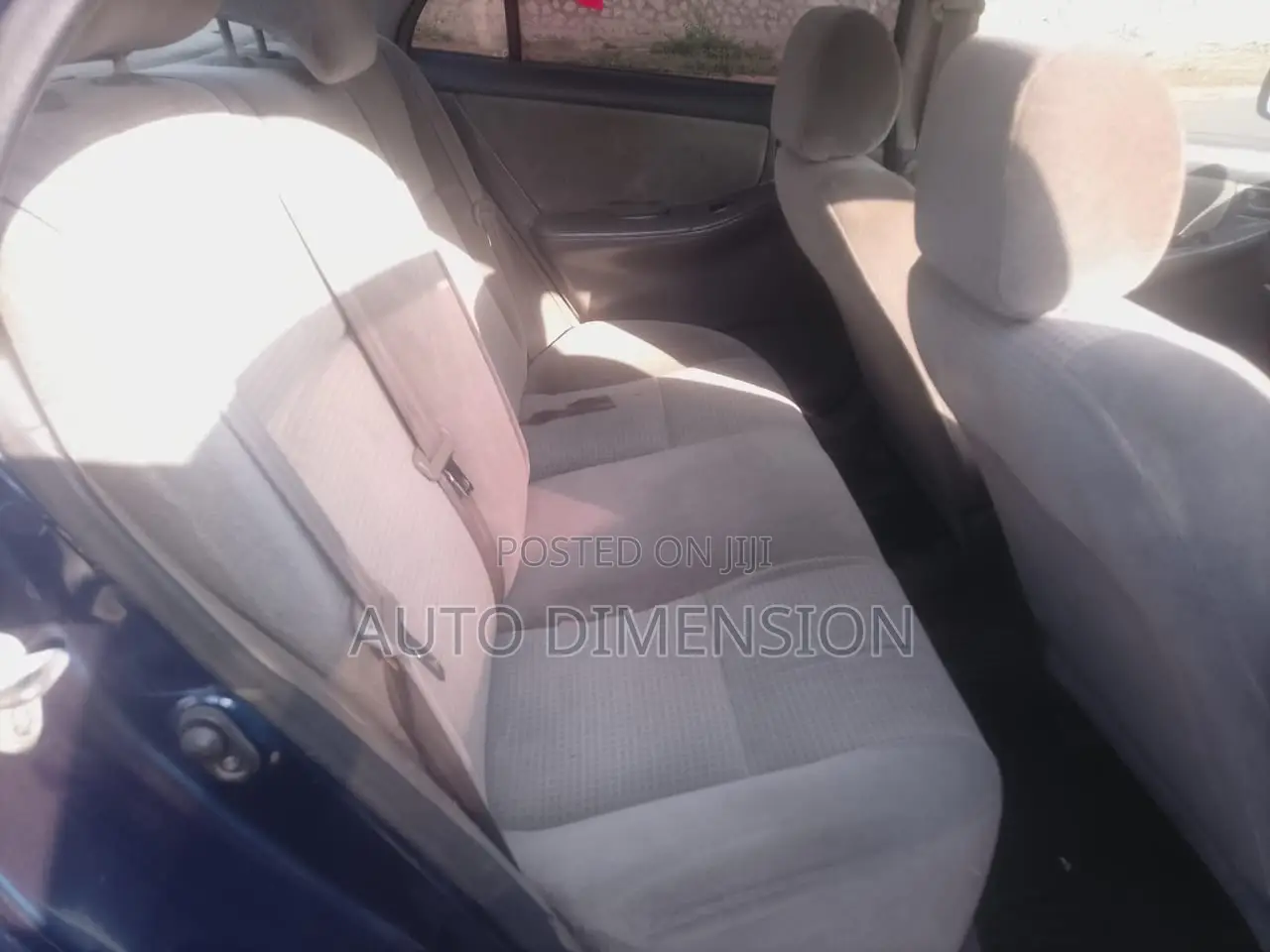 Toyota Corolla LE 2005 Blue